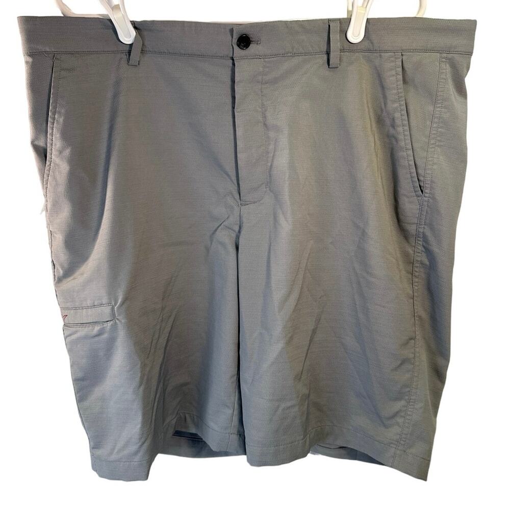 Greg‎ Norman Grey Golf Shorts Size 38